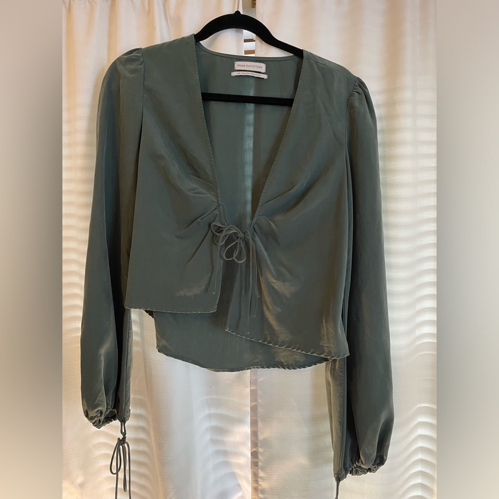 Urban Outfitters Crop going out shirt